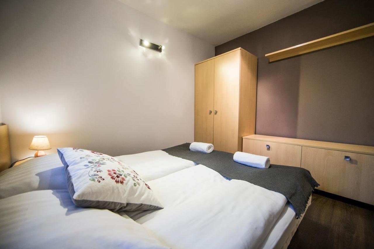 Udanypobyt Apartamenty Przy Dolinach A I B Koscielisko Exterior photo