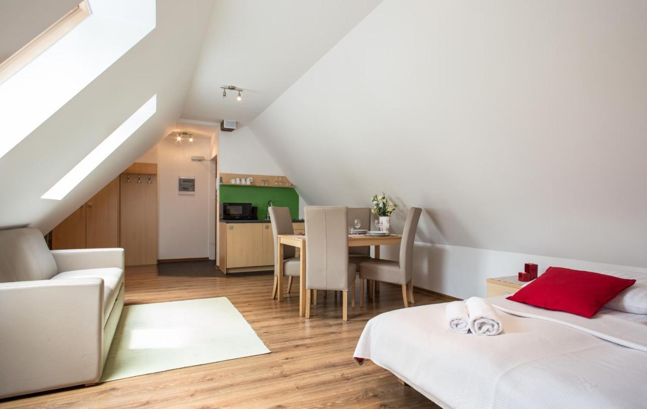 Udanypobyt Apartamenty Przy Dolinach A I B Koscielisko Exterior photo