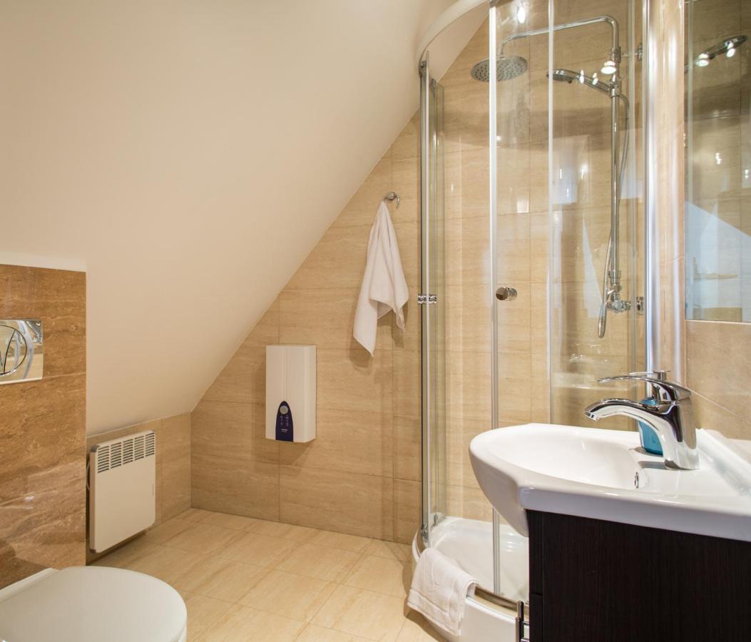 Udanypobyt Apartamenty Przy Dolinach A I B Koscielisko Exterior photo